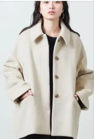 말 유나이티드 애로우즈 코쿤 코트