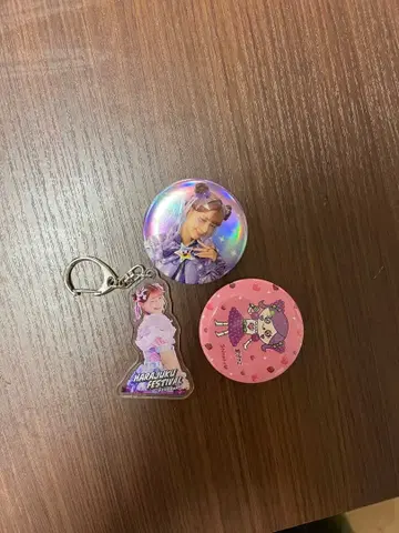 시나코짱 키링 캔뱃지