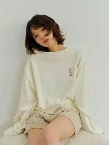 Lily Bear 리본 맨투맨 미착용 새상품 새상품급 택 포함