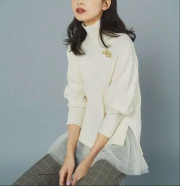 울 캐시미어 믹스 롤 넥 니트 쿠미쿄쿠