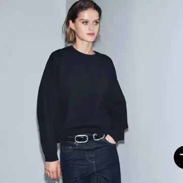 ZARA 니트 트레이닝복 네이비 7-9호