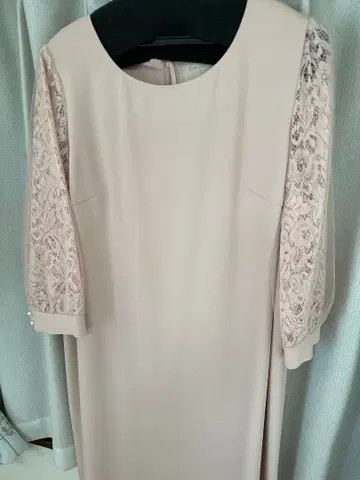 Rose Tiara 핑크 레이스 소매 원피스 46