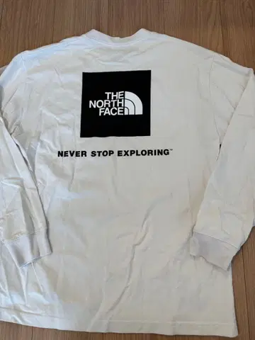 THE NORTH FACE 긴팔 티셔츠 화이트