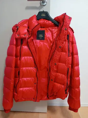 TATRAS 레드 다운 자켓