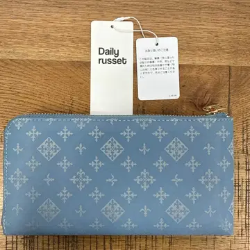 데일리 러셋 블루 장지갑