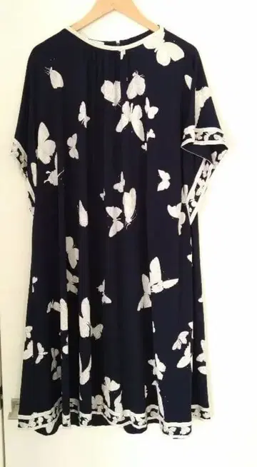 LEONARD 나비 프린트 반팔 원피스 실크 사이즈 44