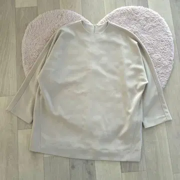 미라 오웬 코쿤 블라우스 오피스 캐주얼 깔끔 심플 고급