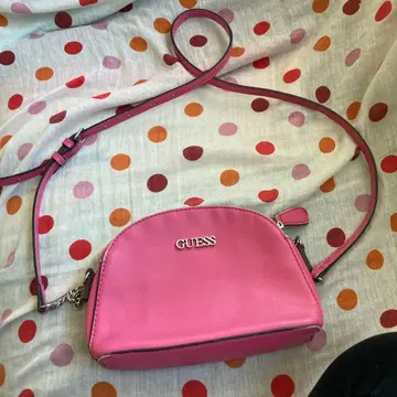 GUESS 핑크 숄더백