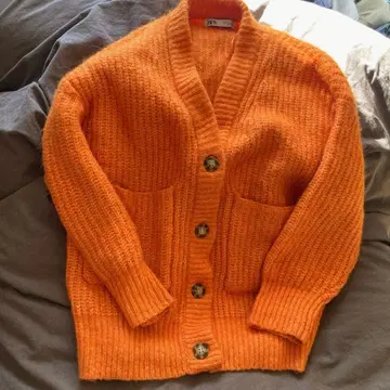 ZARA 오렌지 니트 가디건