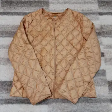 새상품급 유니클로 퍼프 테크 퀼팅 자켓/웜 패디드 브라운 M