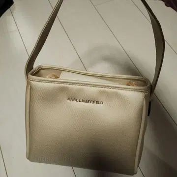 백 그런지 페어리 Y2K 헤이세이 걸리시 컬 라거펠트