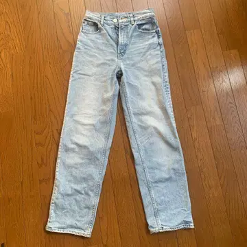 MOUSSY 스트레이트 데님 사이즈 25