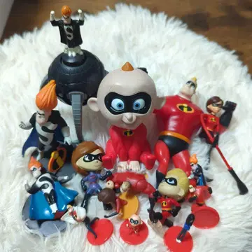 인크레더블 패밀리 피규어 세트