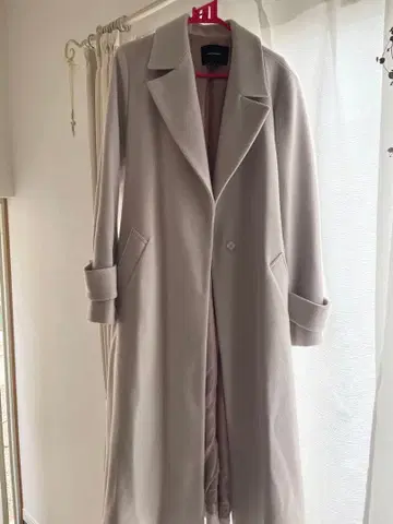 LAUTREAMONT 라이트 그레이 롱 코트 벨트 포함 사이즈 40