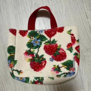 LOVERARY BY 페이러 딸기 토트백