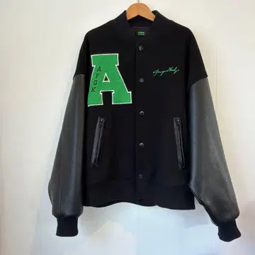 [레어] [새상품급] a few Goodkids 바시티 자켓