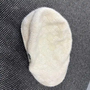 LACOSTE 니트 헌팅 모자 58cm 화이트