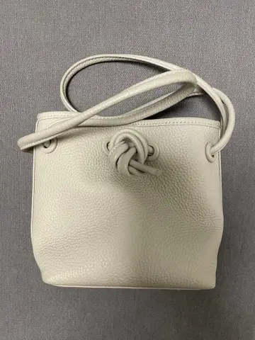 VASIC BOND MINI 바식 본드미니 아이보리 더스트백 포함