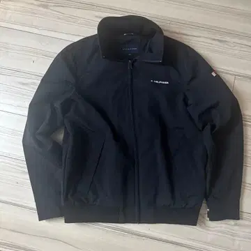 TOMMY HILFIGER 블랙 자켓