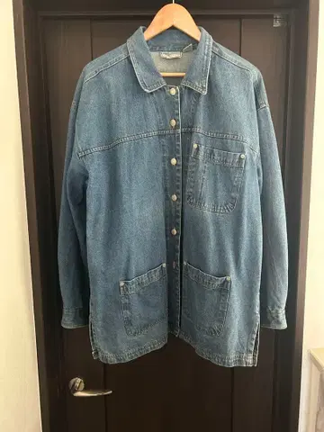 라이트 블루 데님 자켓