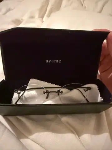 ayame 무테 안경 프레임 블랙