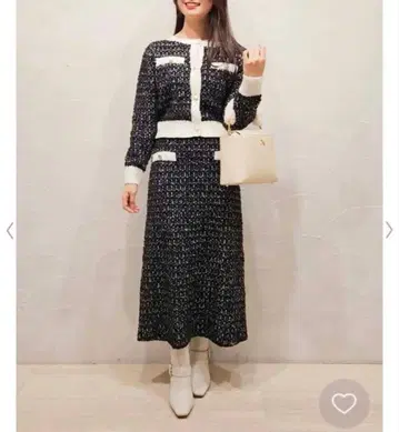 새상품급 노엘라 니트 트위드 셋업