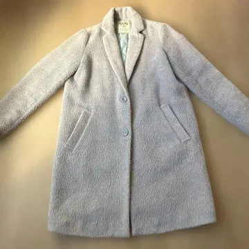 라이트 그레이 싱글 버튼 코트