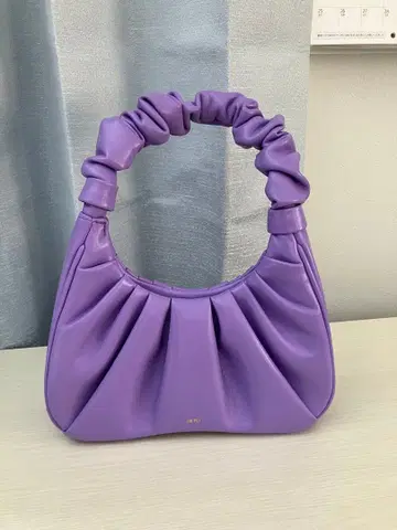 JWPEI 정품 퍼플 보라색 핸드백 Gabbi 비건 가죽