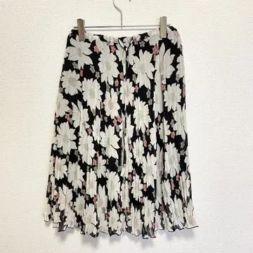 꽃무늬 플리츠 쉬폰 스커트 L 사이즈 블랙