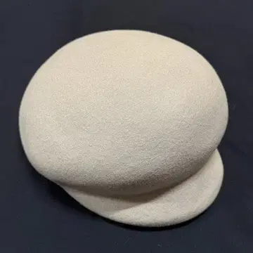 새상품 8690엔 REBECCA 이탈리아제 울 헌팅 레베카