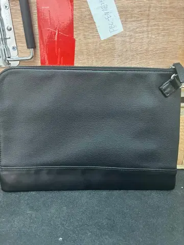 SHIPS 블랙 가죽 클러치 세컨드 백 브랜드