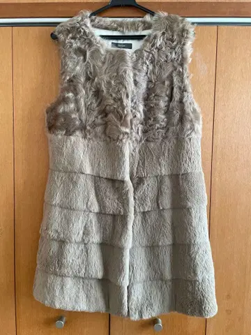 MAXOU 가슴 절개 래빗, 양가죽 사용 베스트 사이즈 40