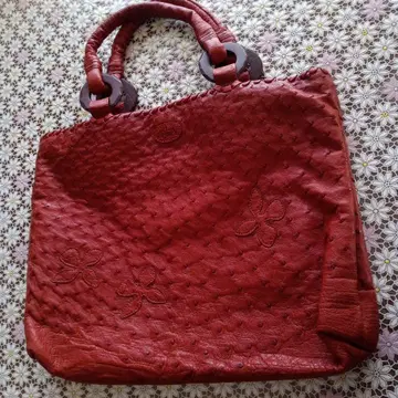 빨간색 가죽 토트백