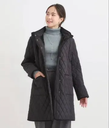 슈라루 발수 따뜻한 다이아 무늬 퀼트 코트 M 블랙