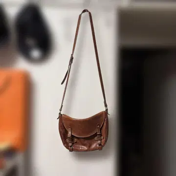 일비종떼 올 가죽 숄더 백 브라운