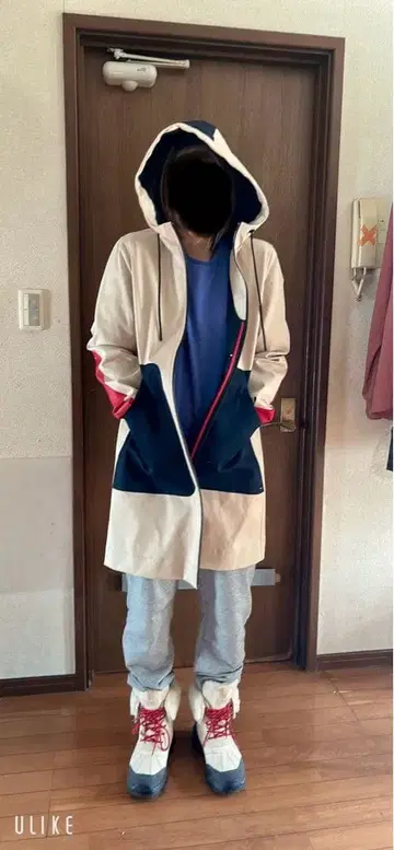 TOMMY HILFIGER 후드 부착 점퍼 S