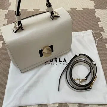 훌라 핸드백 EMMA S