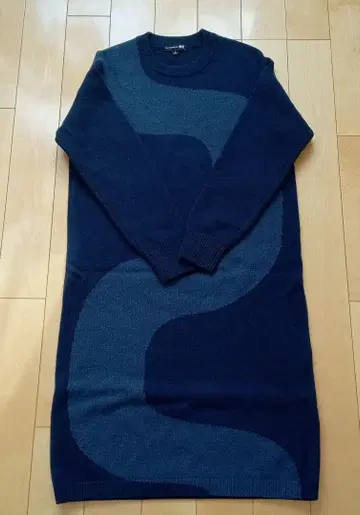유니클로 마리메꼬 marimekko 니트 원피스 S 네이비 새상품급