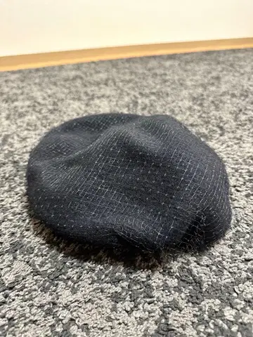 eimy 블랙 베레모