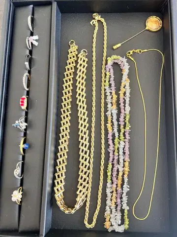 생전 정리 액세서리 묶음 판매 반지 목걸이 핑 브로치 골드