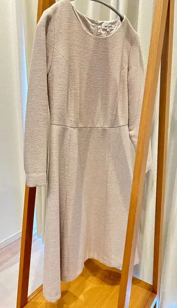 새상품급 내추럴 뷰티 베이직 울 원피스 S 사이즈