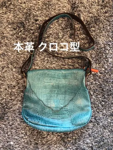 컨디션 최상 아푸로즈 천연 가죽 악어 엠보싱 일본제 레어 컬러