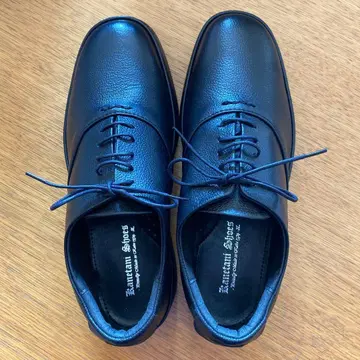 카나야 씨의 부드러운 플레인토 슈즈