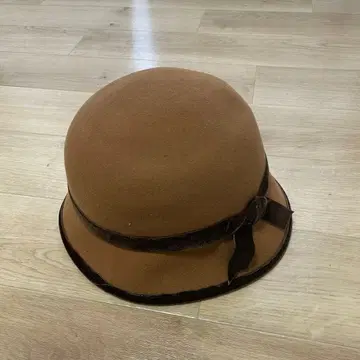 투모로우랜드 펠트 햇 울 햇 카멜 모자 리본