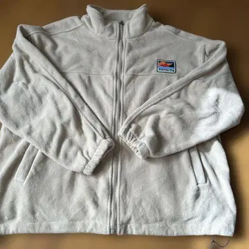 PIVOT DOOR 플리스 자켓 아이보리