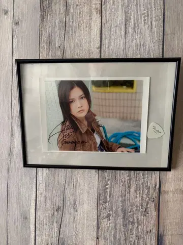 사인 포함 사진