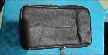 다크 브라운 가죽 스마트폰 숄더백