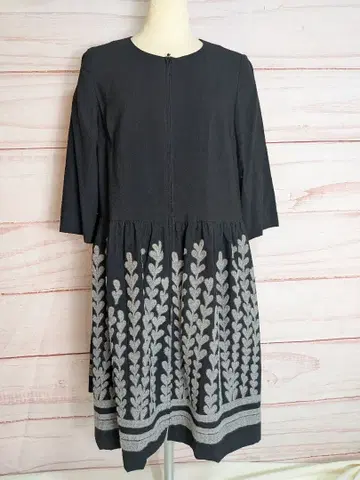 La fete de tabasa 지퍼 코트/원피스 플로키 패턴 34