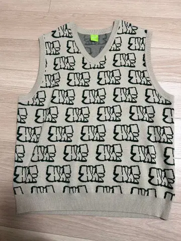 HUF 로고 패턴 베스트 XL 그레이