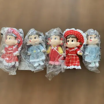 후지야 페코짱 캐릭터 피규어 의류 스타일 5체